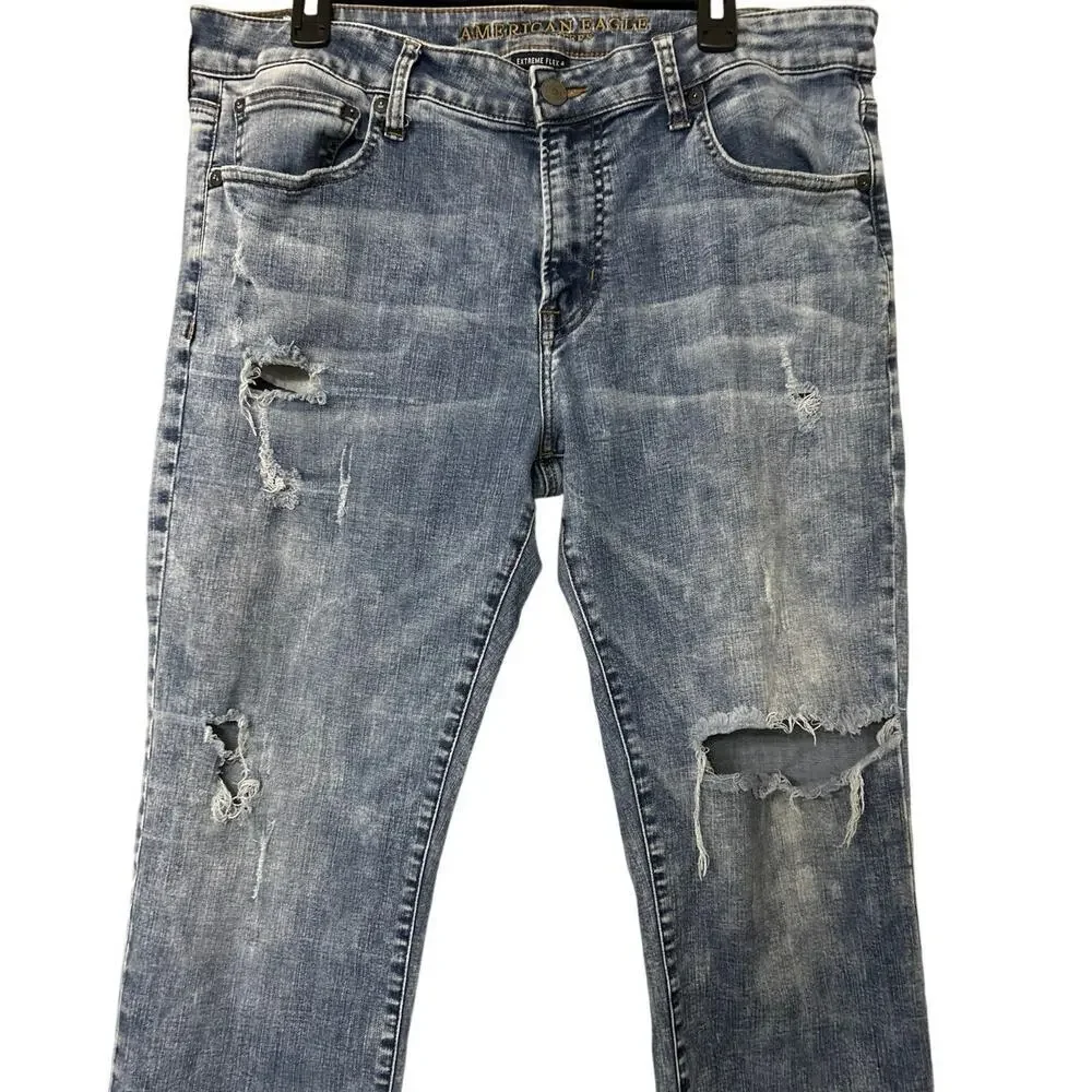 AMERICAN EAGLE Extreme Flex 4 Slim Straight Distressed Light Wash Jeans 36x34